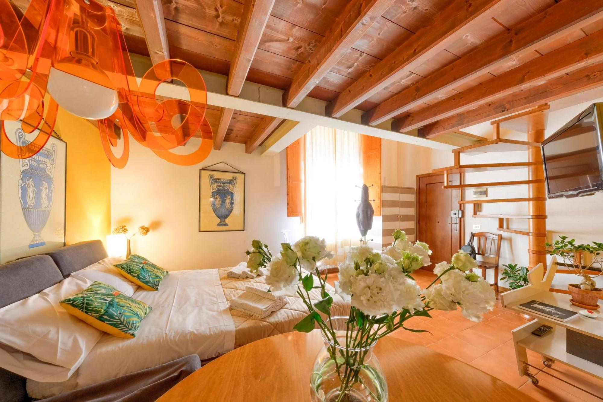 Apartmán La Casa Di Dante Alighieri Florencie Exteriér fotografie